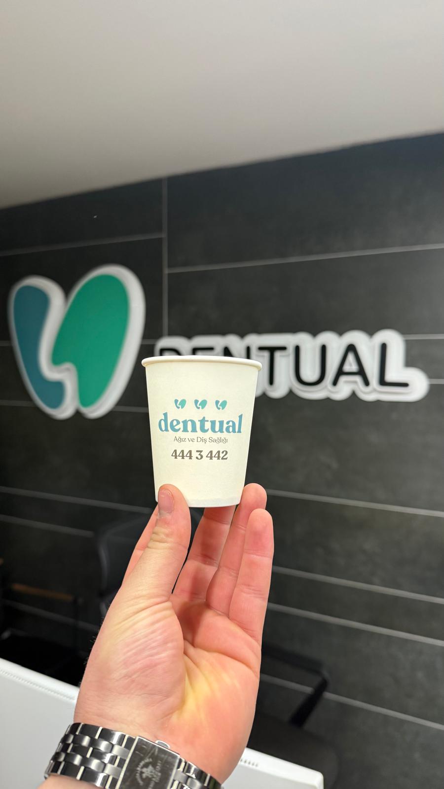 Dentual Ağız ve Diş Sağlığı logolu baskılı karton bardak